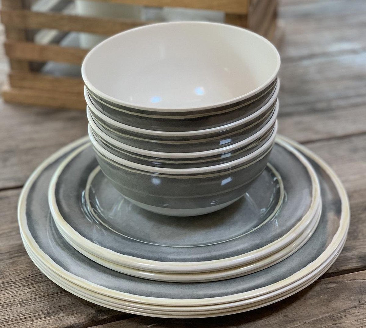  RJRQuality Camping Servies - 12 Delig – 100% Melamine Servies Set – Campingservies – Melamine Borden
