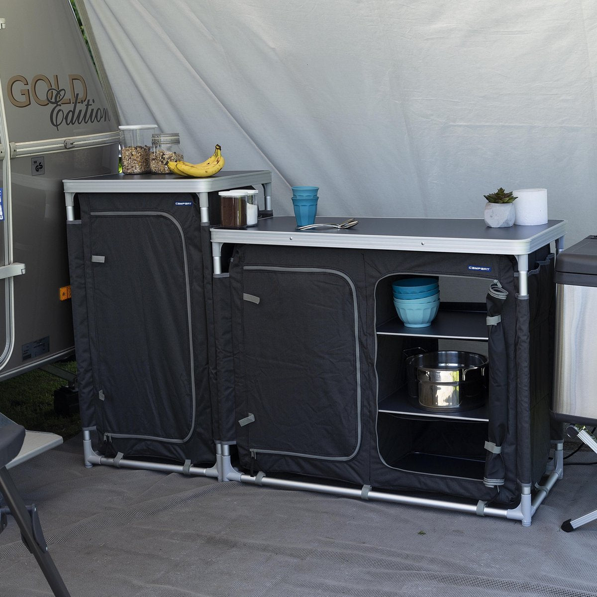  Campart Campingkeuken KI-0734 - Campingkast Groot - 4 Verstelbare Poten - Opvouwbaar En Lichtgewicht - Inclusief Opbergtas - Grijs