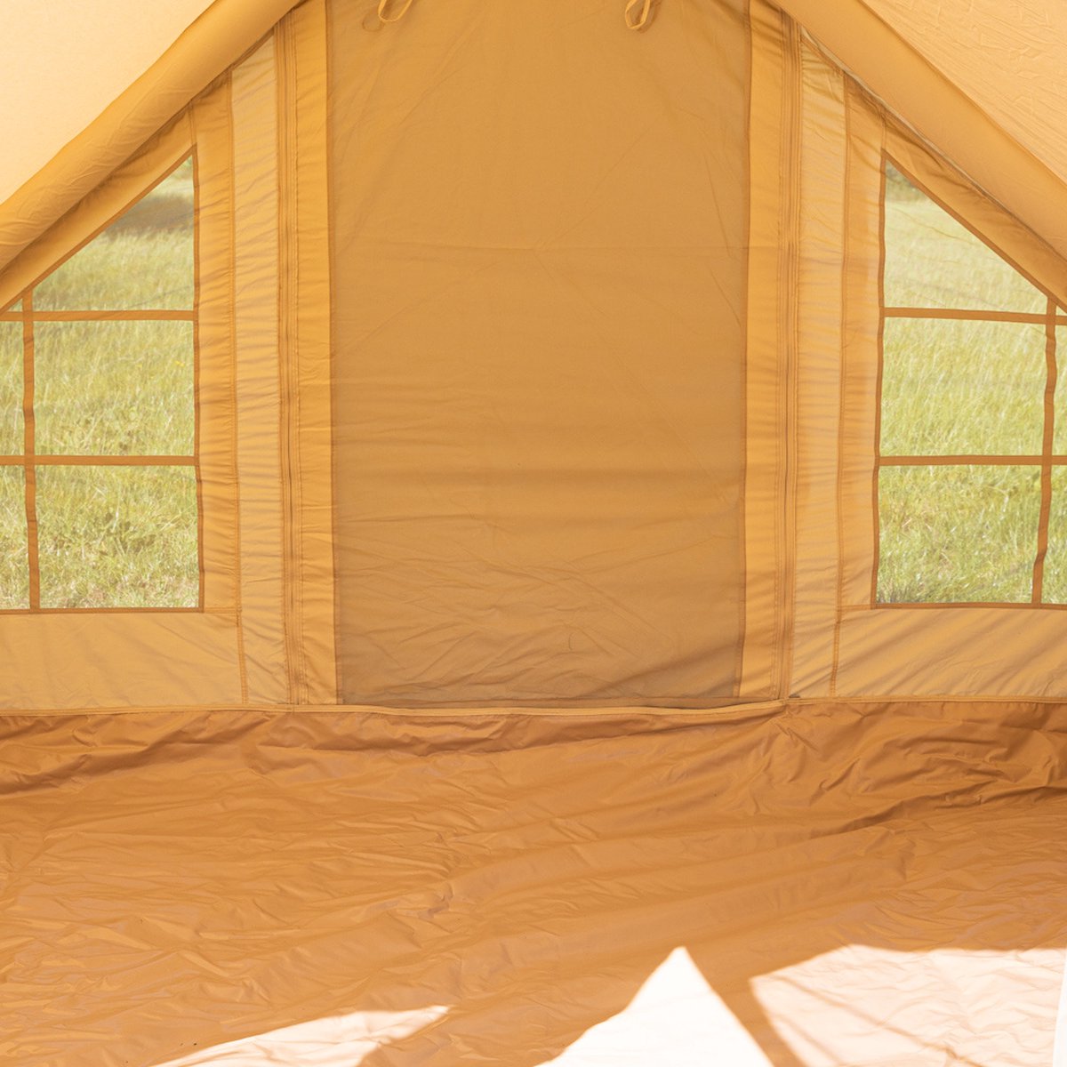  Opblaasbare Vier Persoons Tent Beige 300x200x210 Cm