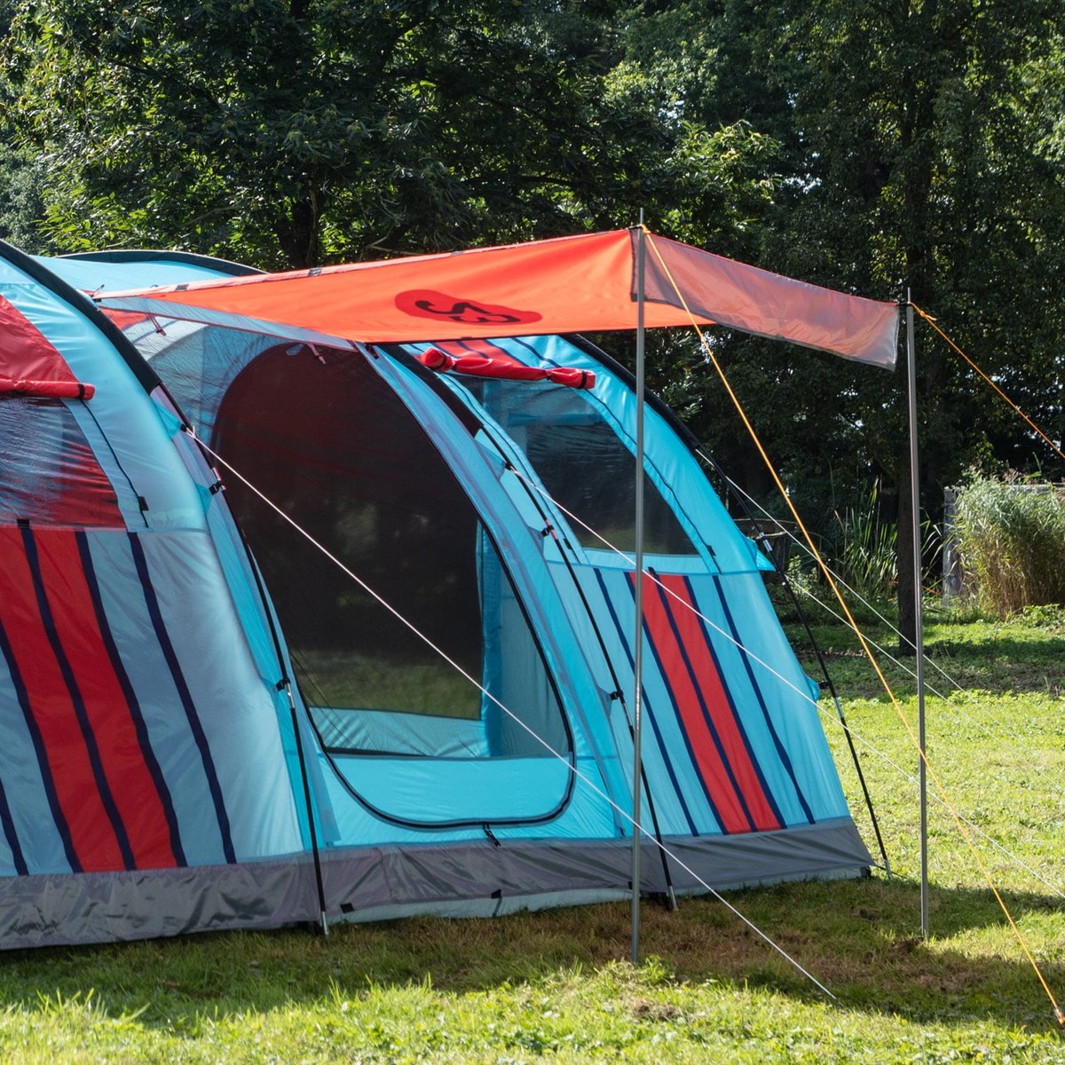 Skandika Gotland Tunneltent Voor 6 Personen, Grote Familietent In Racing-design, Ingenaaide Tentbodem, Waterdicht, 5000 Mm Waterkolom, Slaapcabine Met Scheidingswand, Muggennet (let Op, Komt Met Kleurfouten)