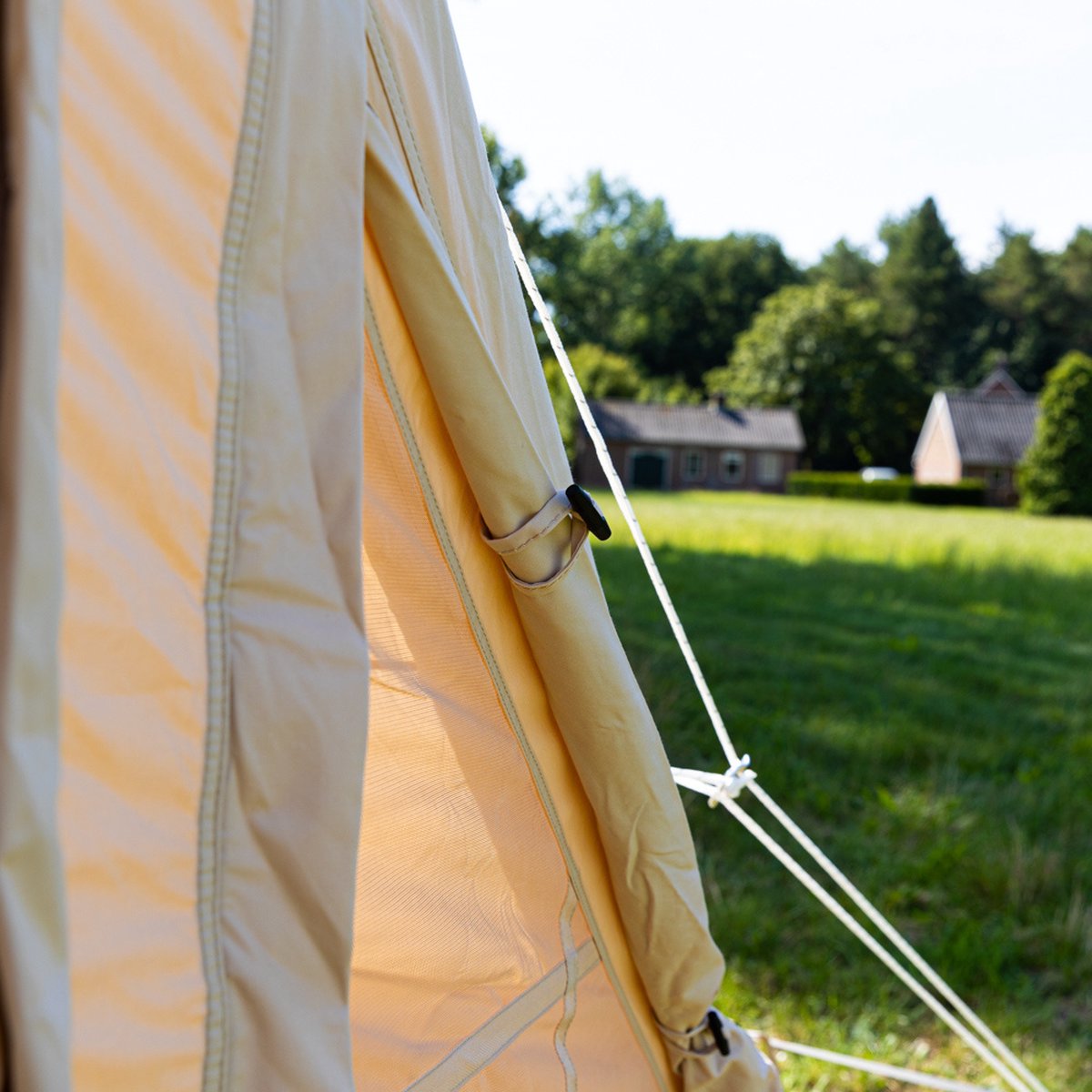  Opblaasbare Vier Persoons Tent Beige 300x200x210 Cm