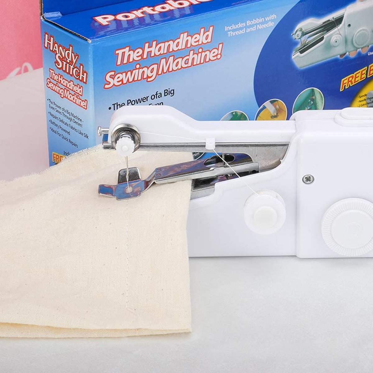  Borvat® | Elektrische Mini Handnaaimachine | Repareren Van Kleding Scheuren Of Gaten | Compact Voor Reizen Of Vakantie | Draadloze Hand Naaimachine Op Batterijen