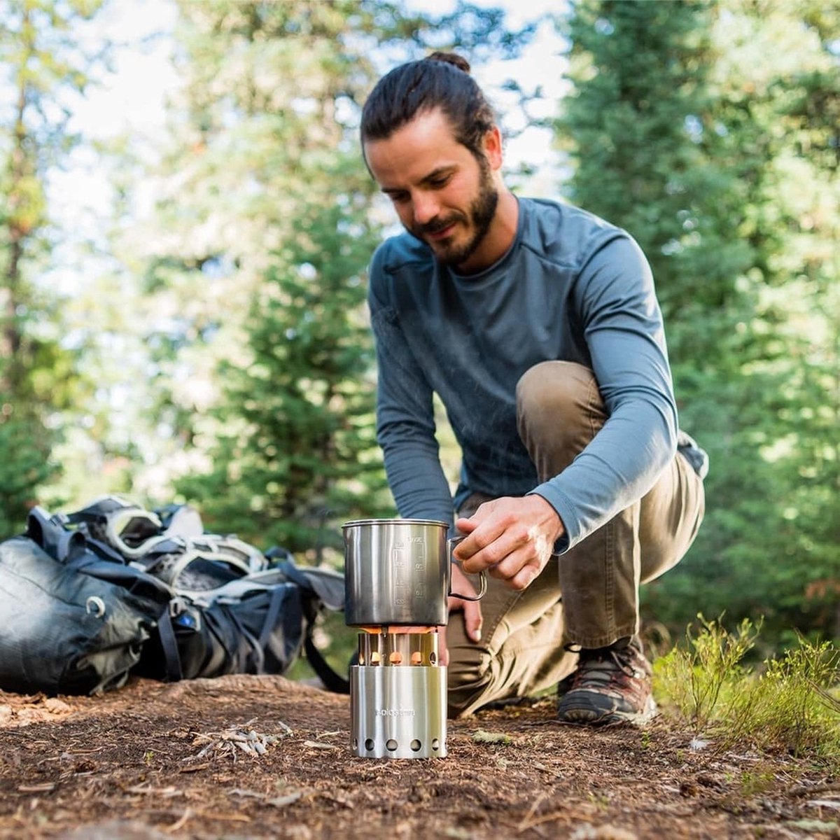  Solo Stove Lite Draagbare Kooktoestel. Geen Vloeibare Brandstof Nodig. Krachtige Efficiënte Houtverbranding En Weinig Rook. Voor 1-2 Personen, 304 Roestvrijstaal, Compact ⌀ 10,8 Cm, Hoogte 14,5 Cm, 255g.
