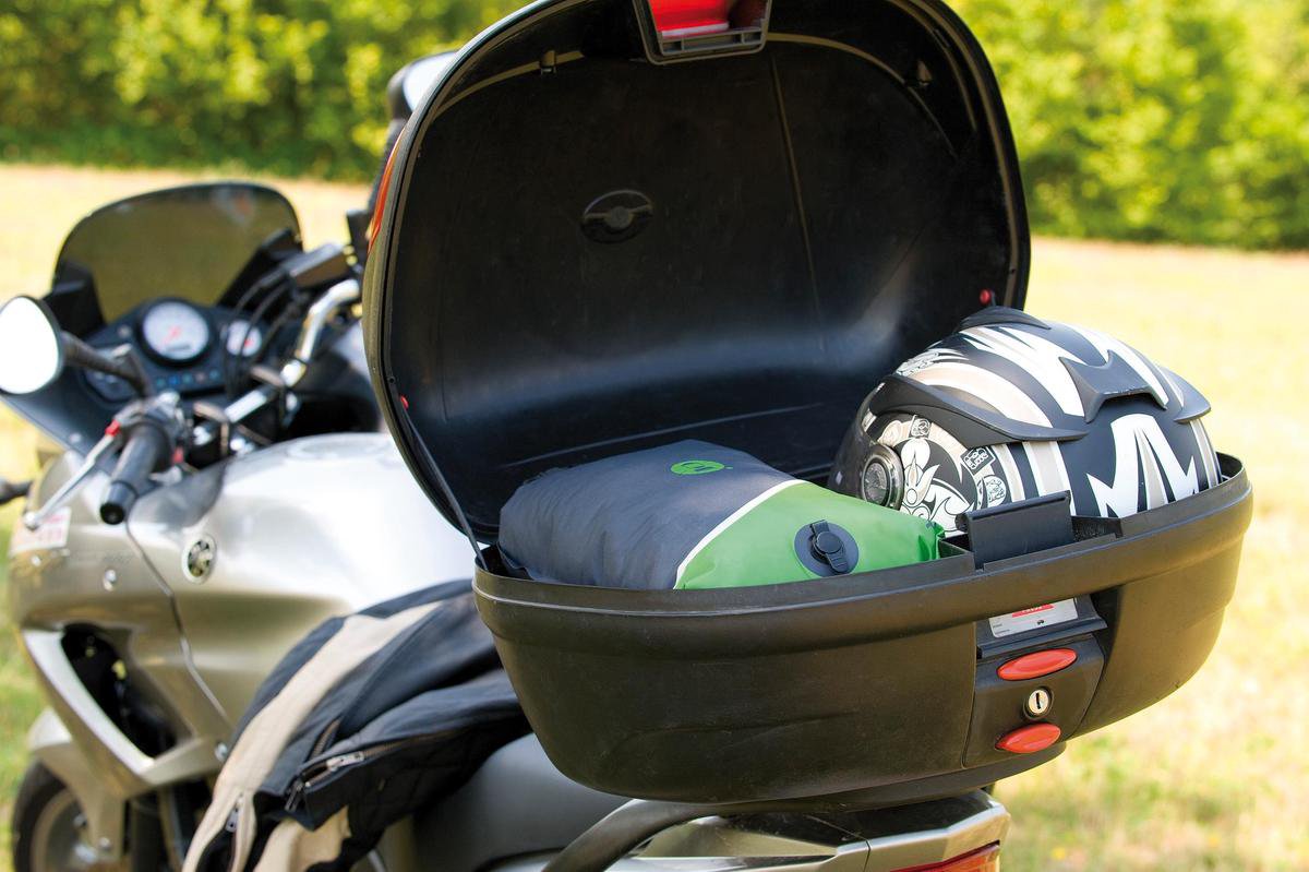  Coleman Biker Mummy Slaapzak - 220 X 80 X 55 Cm - Grijs/groen