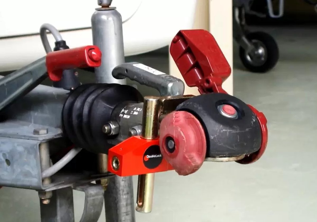  SCM Gekeurd Compact Eagle Disselslot Van DoubleLock (AL-KO)