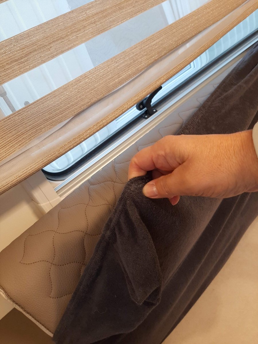  Bankhoes Voor Camper / Mobilhome / Caravan Carré Stretch Badstofhoes Per Stuk Kleur Antraciet Universeel Model